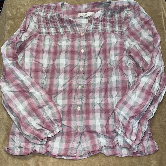 LOFT Tops - Loft Women Medium Pink Gray Plaid Smocked Button Down Top Long Sleeve Blouse